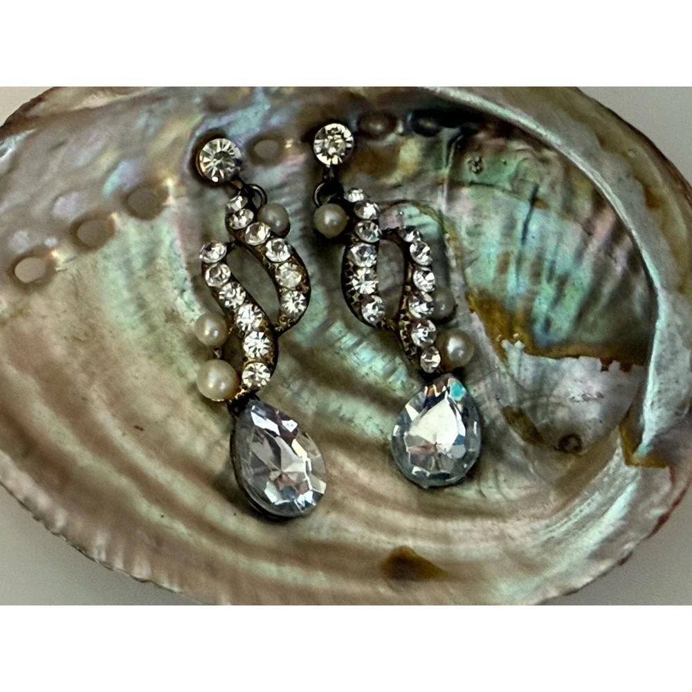 Vintage Clear Crystal Faux Pearl Statement 2.5